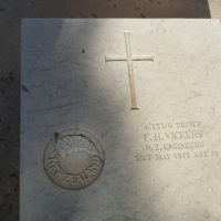 Vickers FH Cemetery4